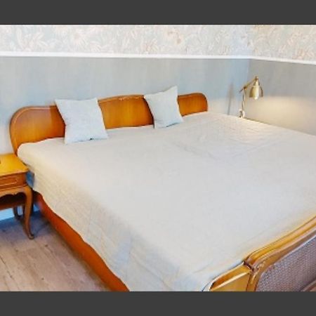 Ferienwohnung 24 Am Saseler Markt Hochwertig Renoviert Hamburg Ngoại thất bức ảnh